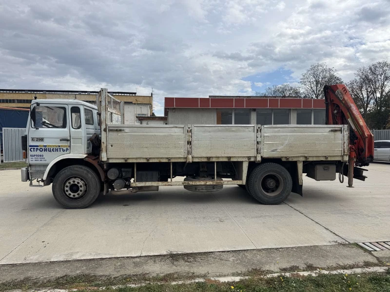 Renault G G290 КРАН, снимка 2 - Камиони - 52493854