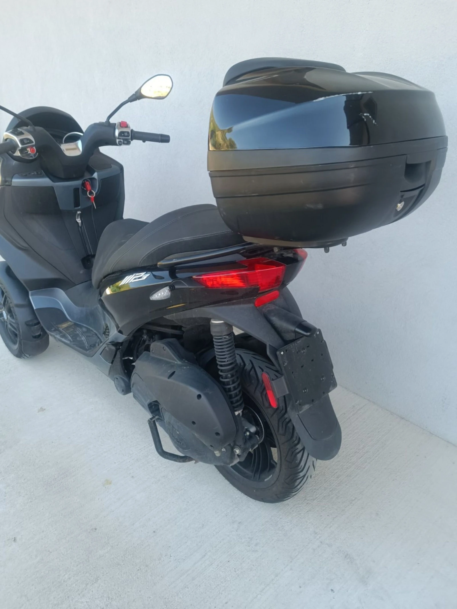 Piaggio Mp3 300 HPE LT, ABS/ASR, 2022 година, 5617 км. - изображение 7