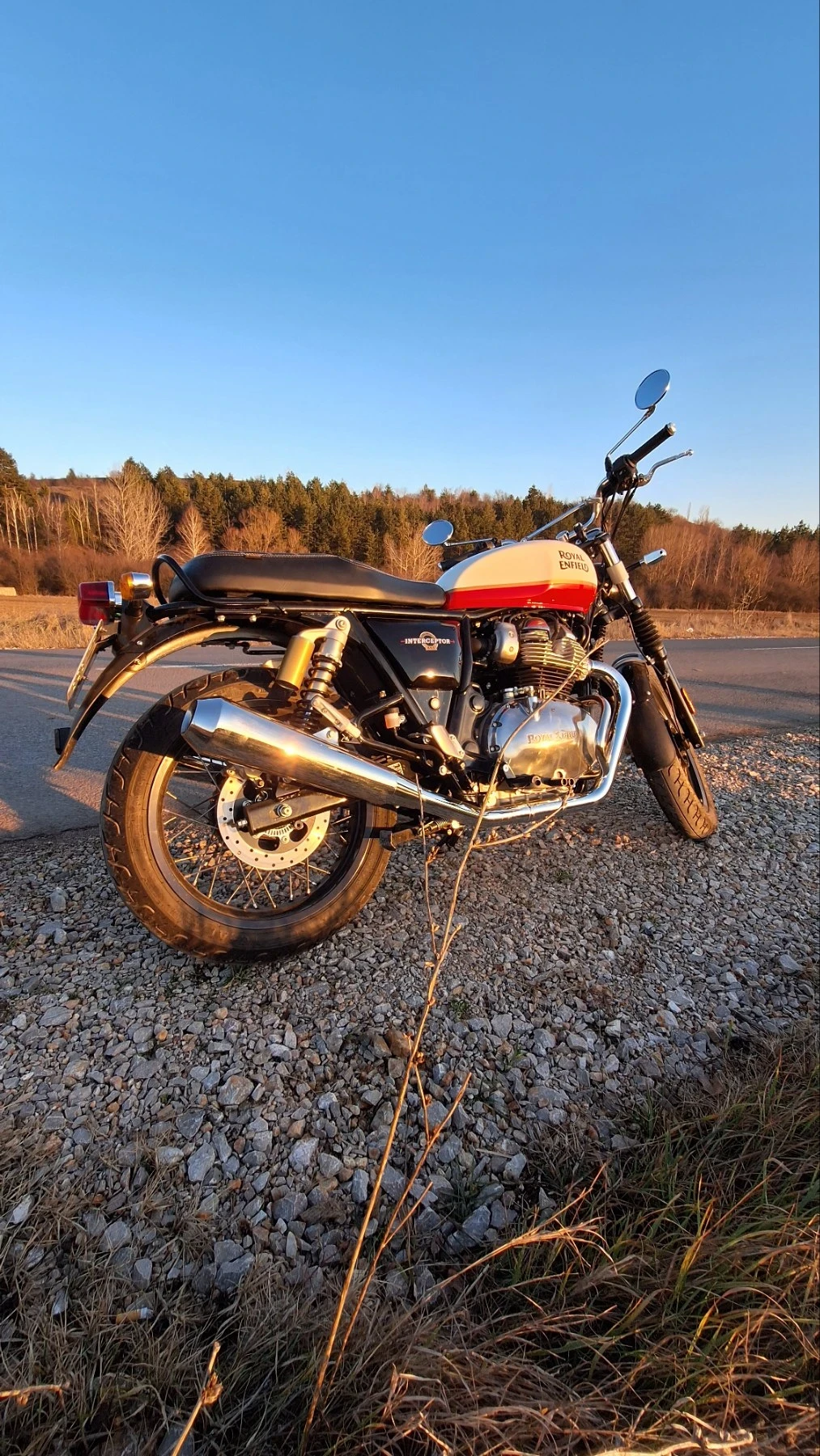 Royal Enfield Interceptor 650  - изображение 9
