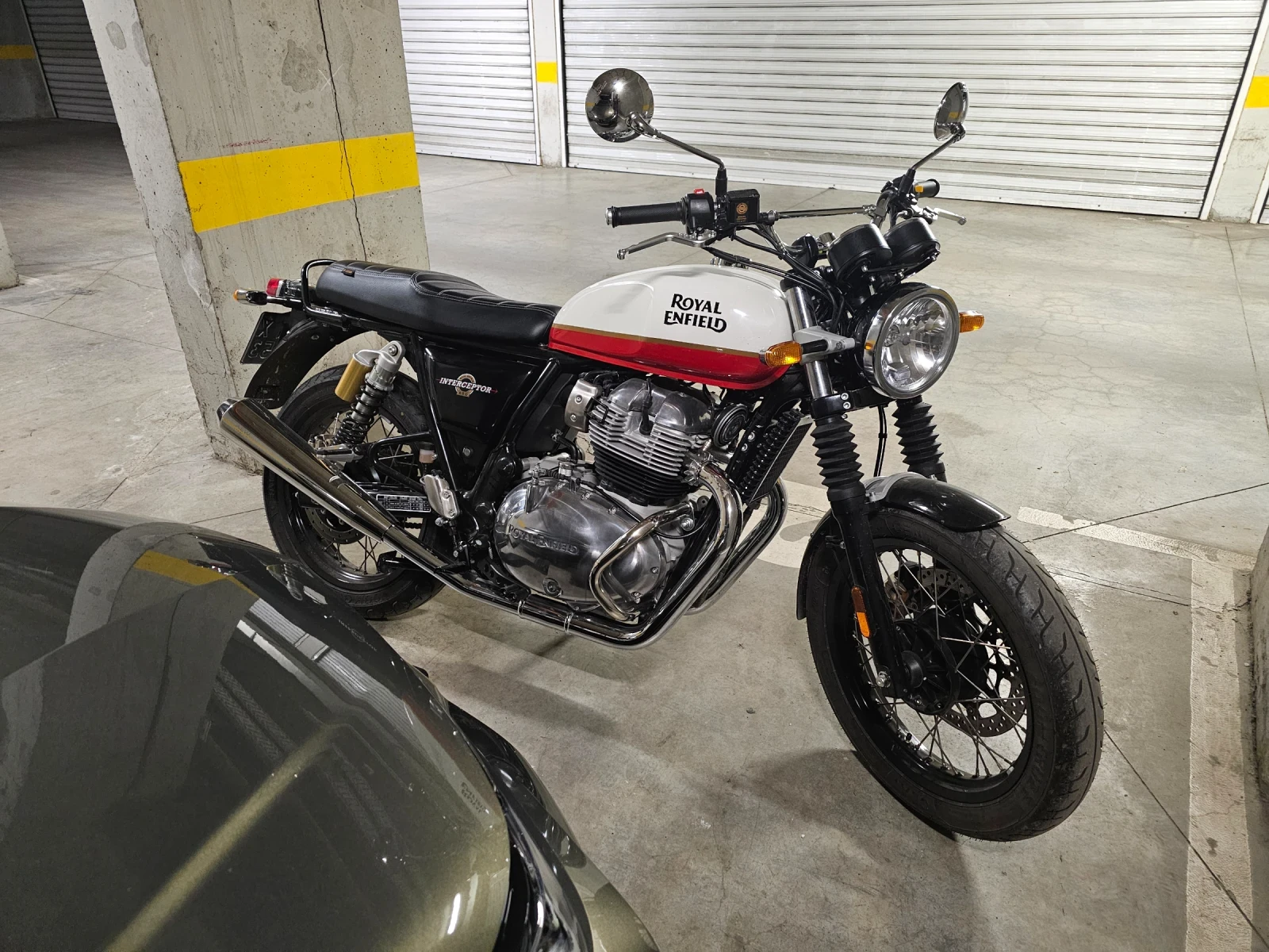 Royal Enfield Interceptor 650  - изображение 2