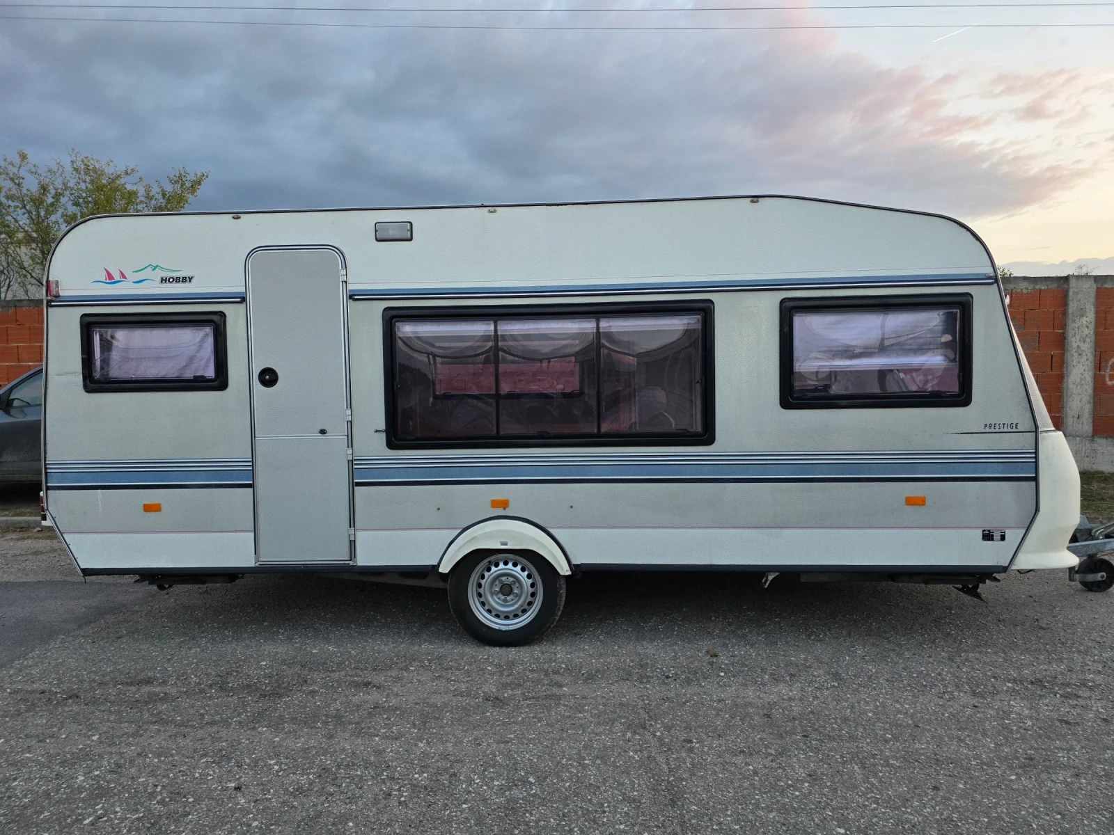 Каравана ABI HOBBY 555 WC, снимка 1