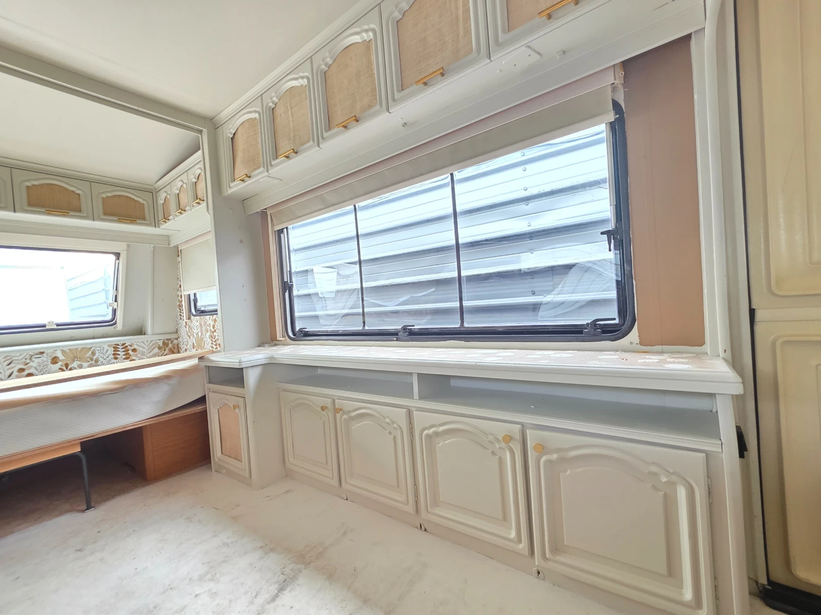 �������� ABI HOBBY 555 WC | Mobile.bg � ����������� 12