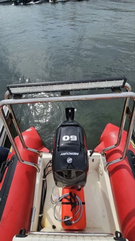 Надуваема лодка Zodiac Pro 9 Man, снимка 9