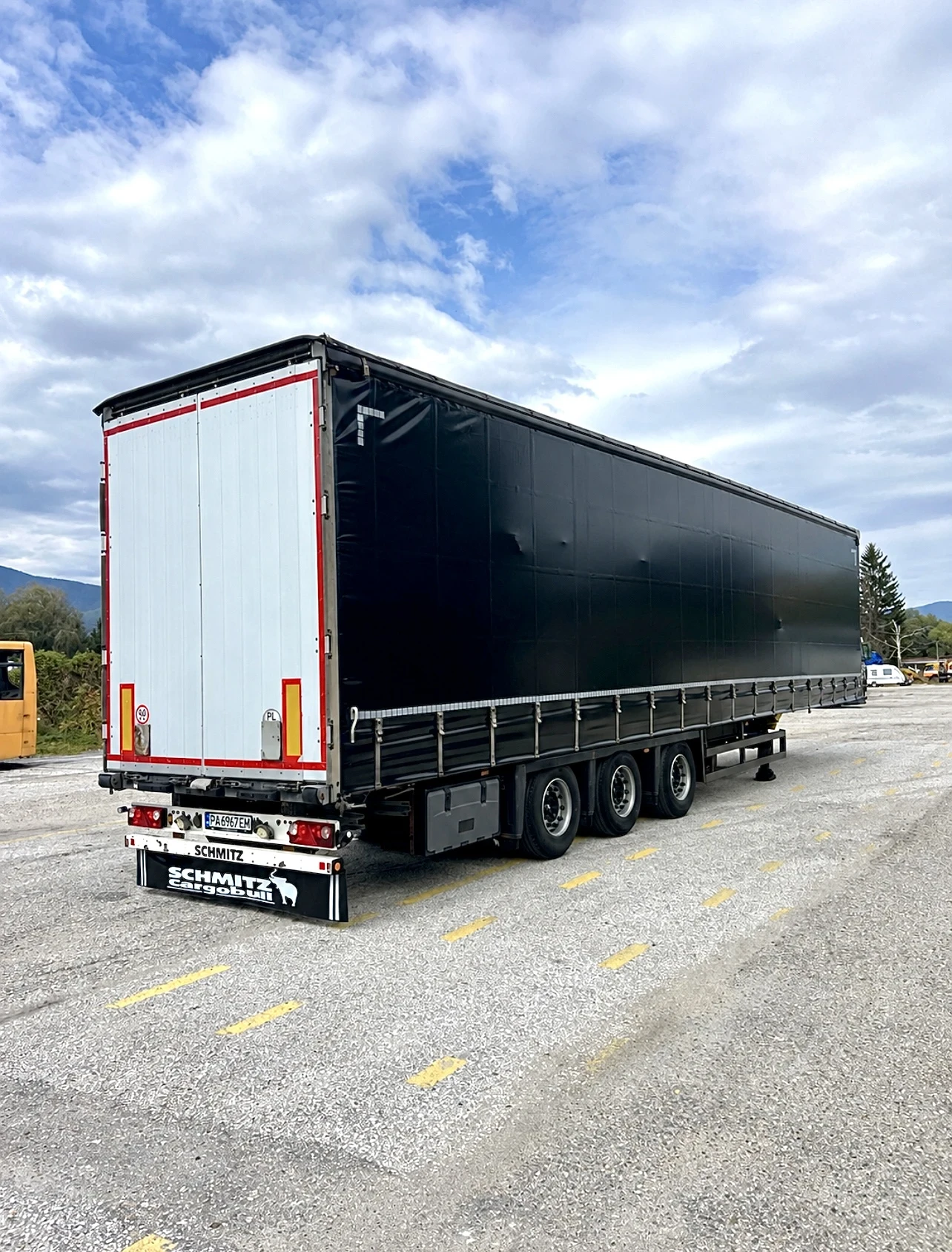 Полуремарке Schmitz Various 