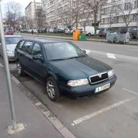 Skoda Octavia 1.6 SRI, снимка 2
