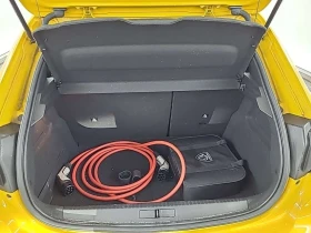 Peugeot 208 50 kWh Active Pack - 15400 € / 30119.78 лв. - 73598382 5