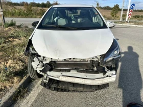 Toyota Yaris 1.5 HYBRID  УДАРЕНA! /135000/AWTOMAT | Auto.bg — изображение 8