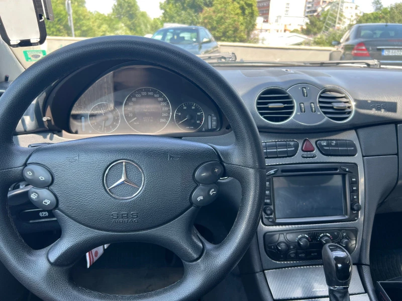 Mercedes-Benz CLK 270, снимка 8 - Автомобили и джипове - 45509304