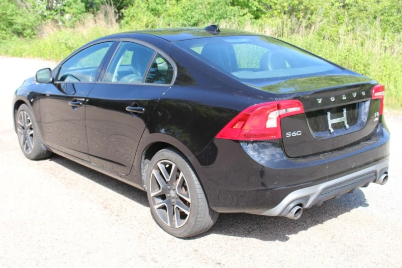 Volvo S60 T5 AWD, снимка 2 - Автомобили и джипове - 47302827