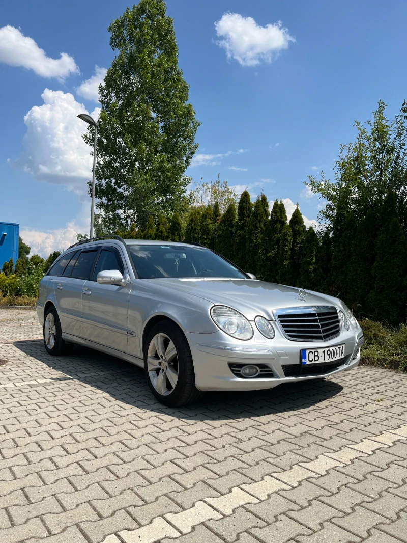 Mercedes-Benz E 220 Avantgarde, снимка 3 - Автомобили и джипове - 47825666