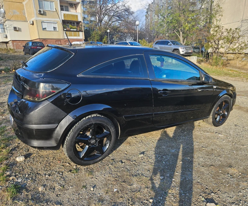 Opel Astra H, снимка 6 - Автомобили и джипове - 48132109