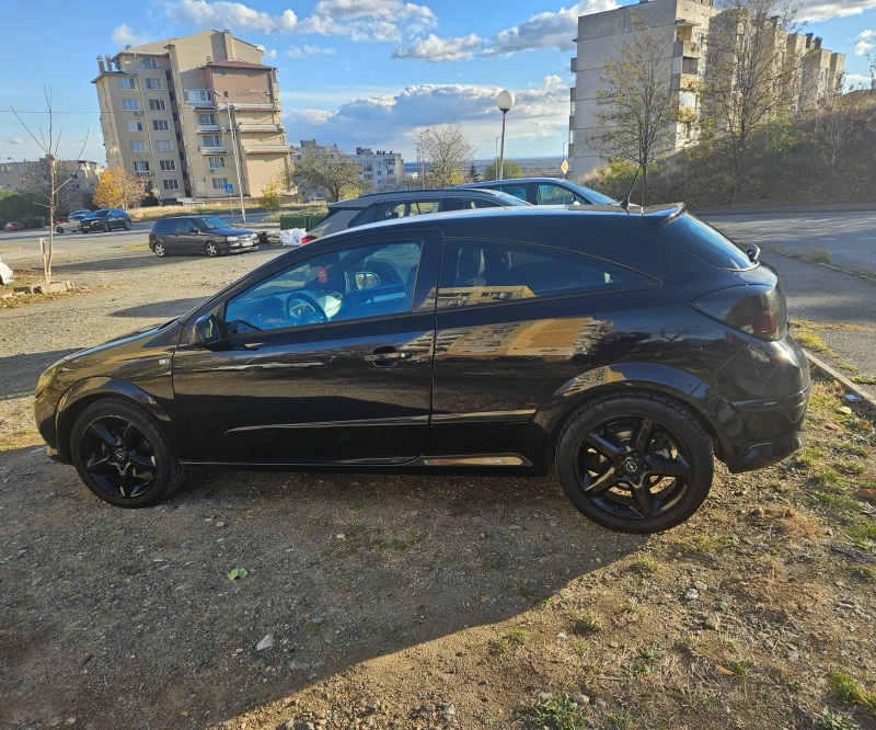 Opel Astra H, снимка 1 - Автомобили и джипове - 48132109