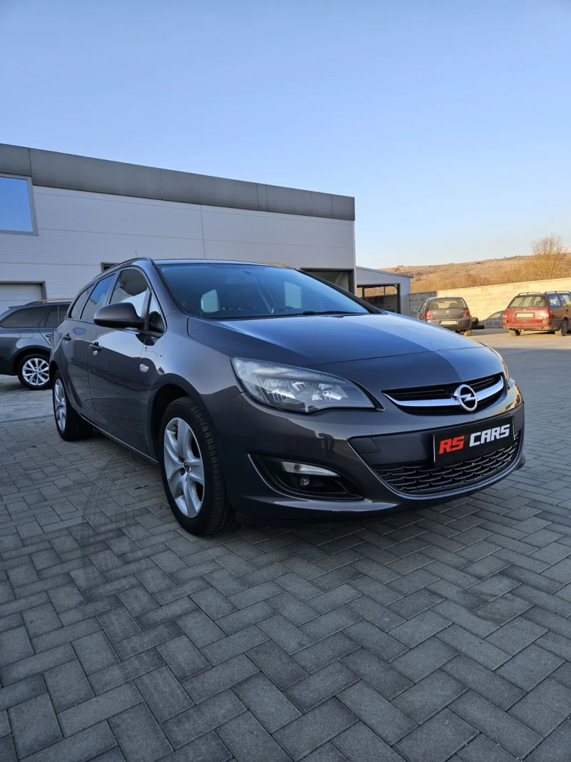 Opel Astra, снимка 1 - Автомобили и джипове - 49072550