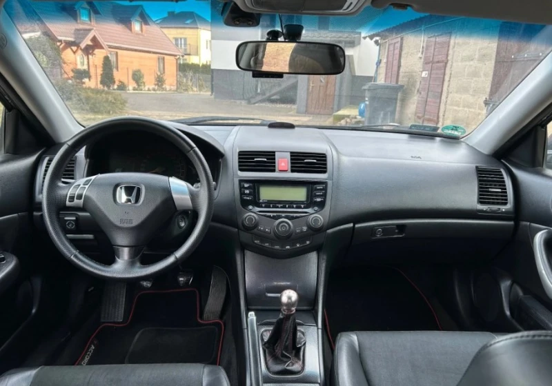 Honda Accord 2.2 I-CTDI , снимка 5 - Автомобили и джипове - 49387153