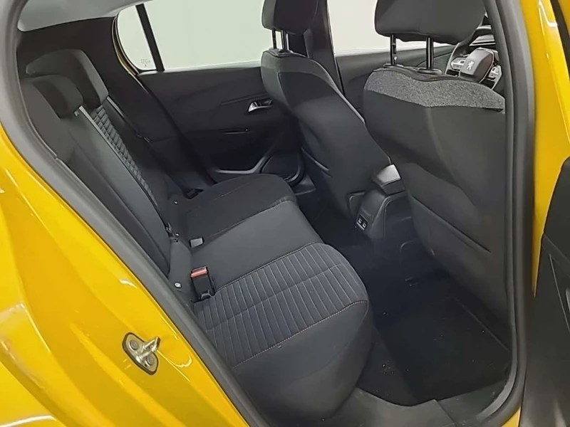 Peugeot 208 50 kWh Active Pack, снимка 6 - Автомобили и джипове - 53021679