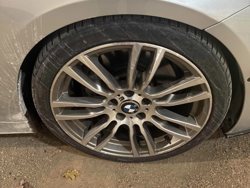 BMW 335 i xDrive* * M-PACK* * CARFAX* * , снимка 10 - Автомобили и джипове - 53052029