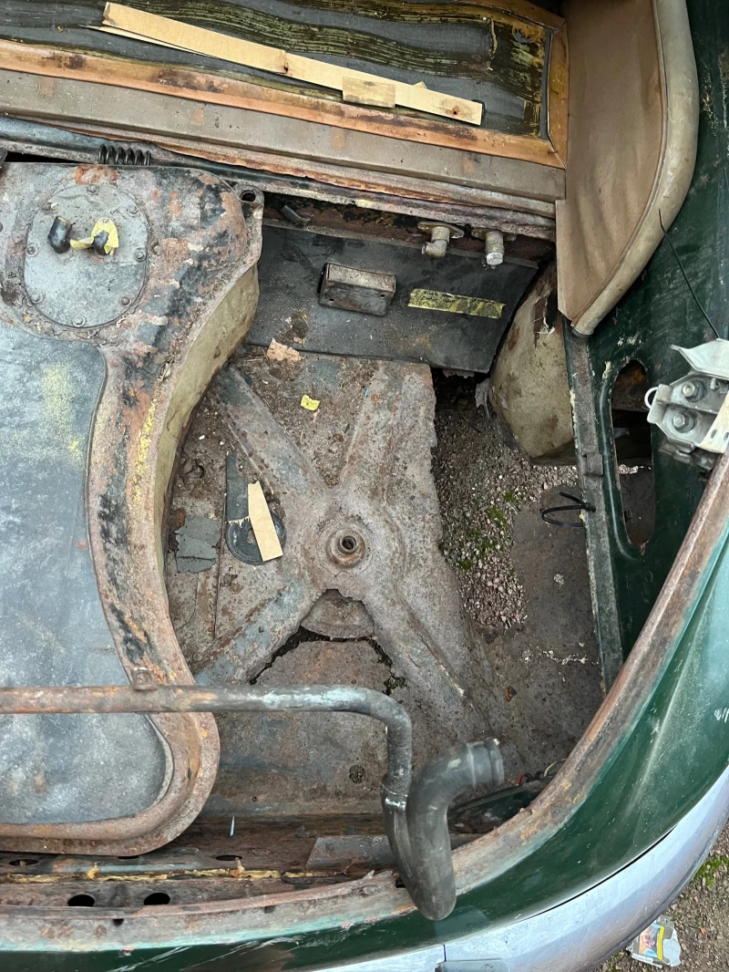 Jaguar XE  E taype, снимка 3 - Автомобили и джипове - 53191557