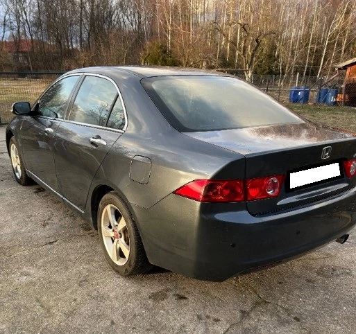 Honda Accord 2.2 I-CTDI , снимка 2 - Автомобили и джипове - 49387153