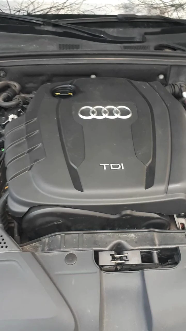 Audi A4 2.0tdi, снимка 8 - Автомобили и джипове - 49520494