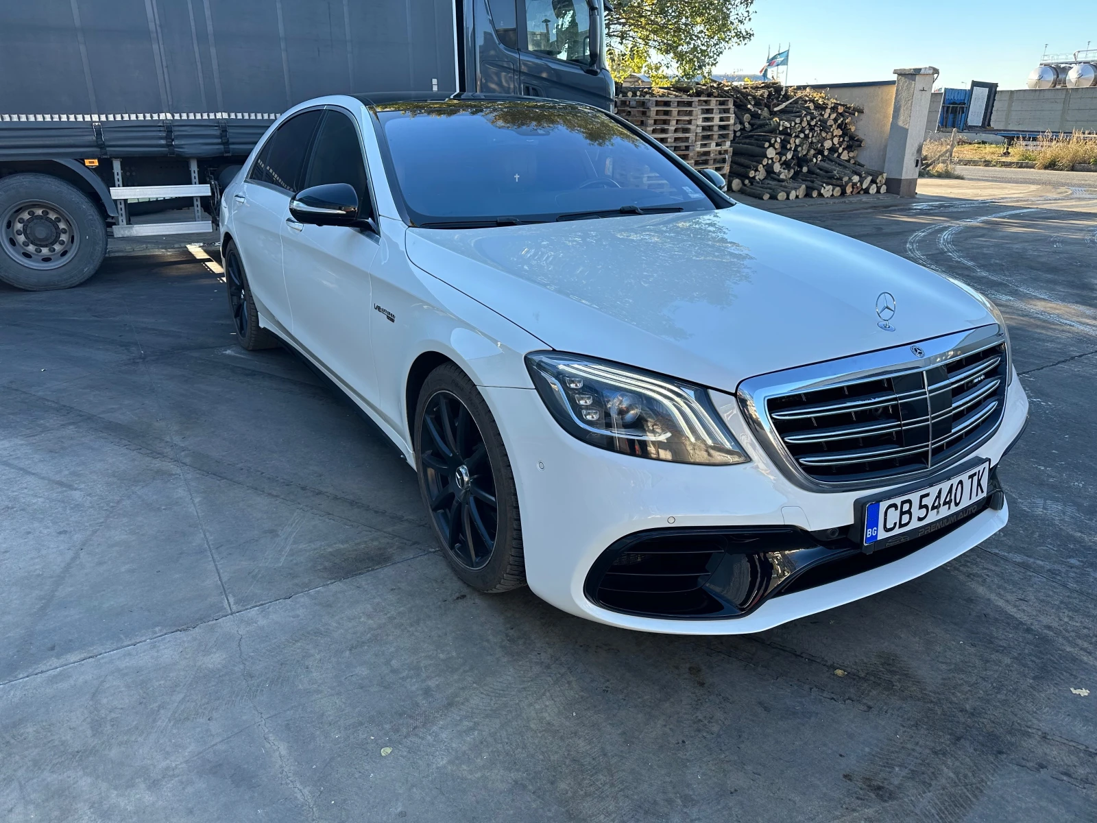 Mercedes-Benz S 63 AMG  - изображение 5