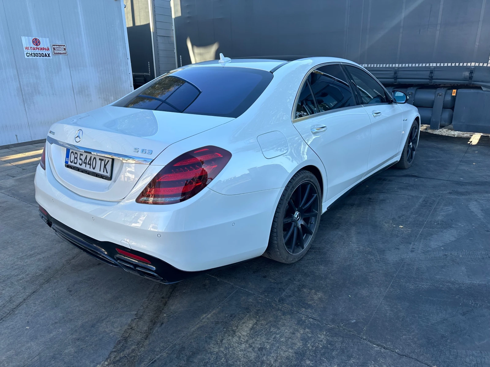 Mercedes-Benz S 63 AMG  - изображение 4