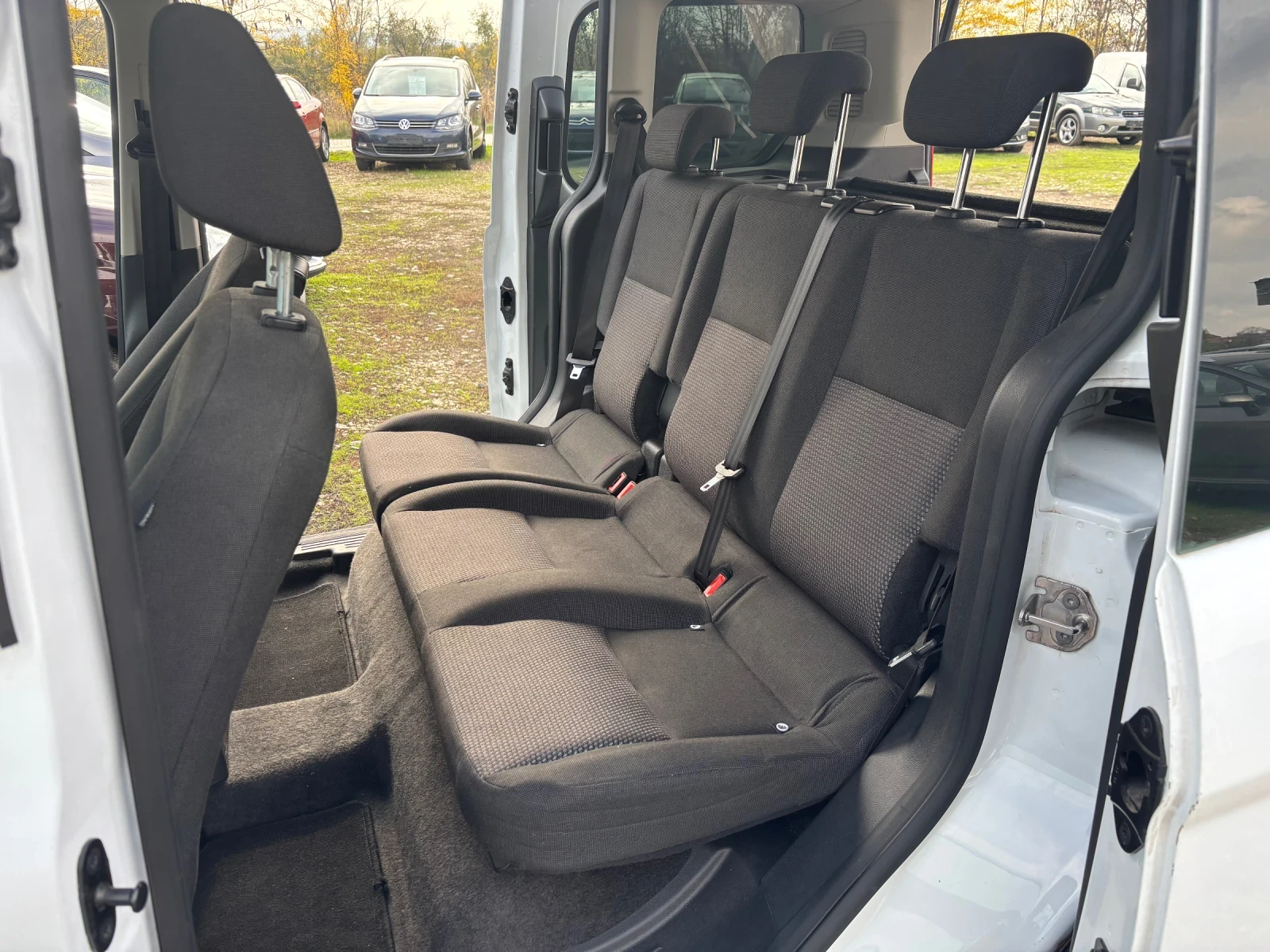 Ford Tourneo Connect | Mobile.bg   11