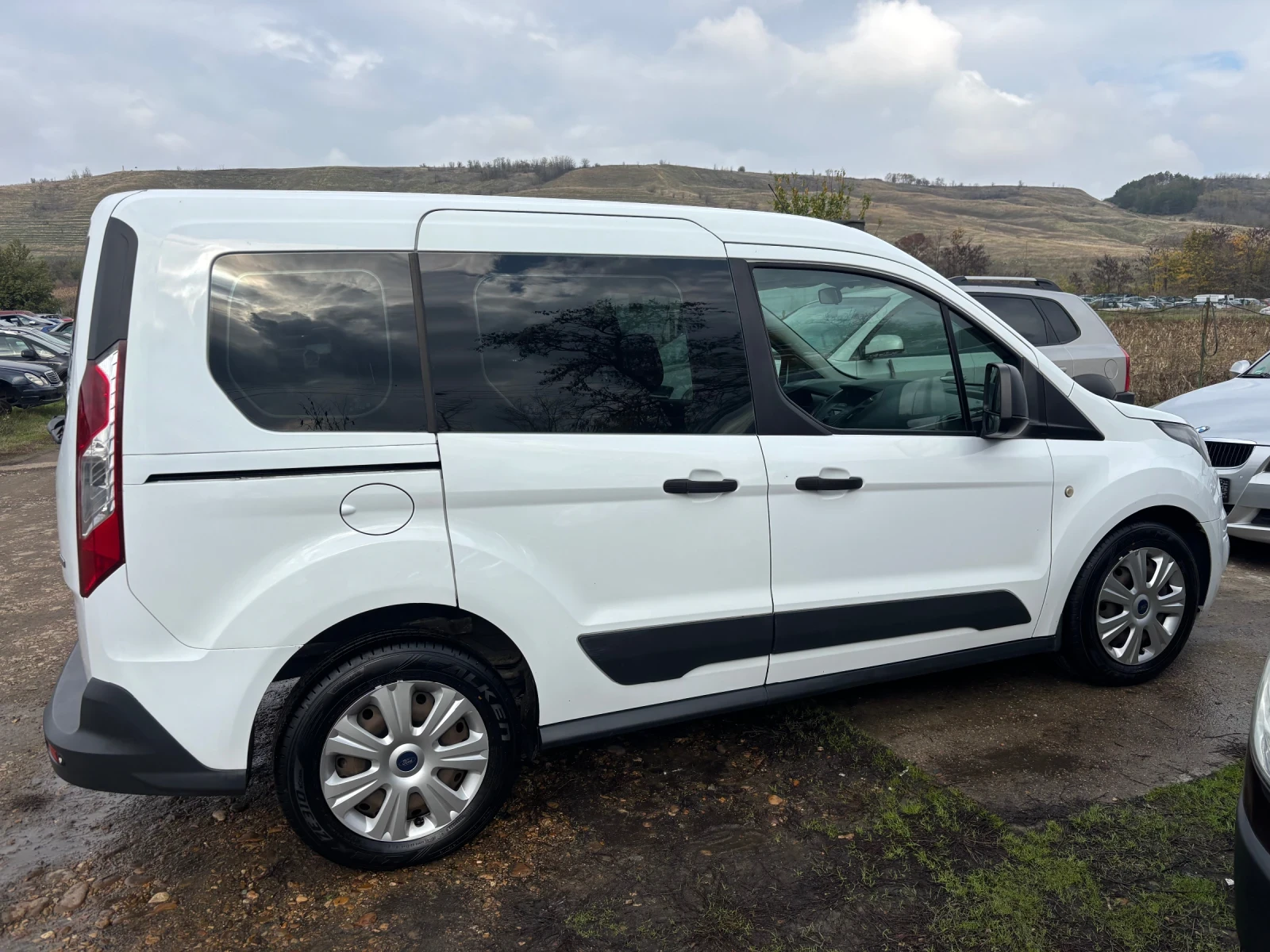 Ford Tourneo Connect | Mobile.bg   5