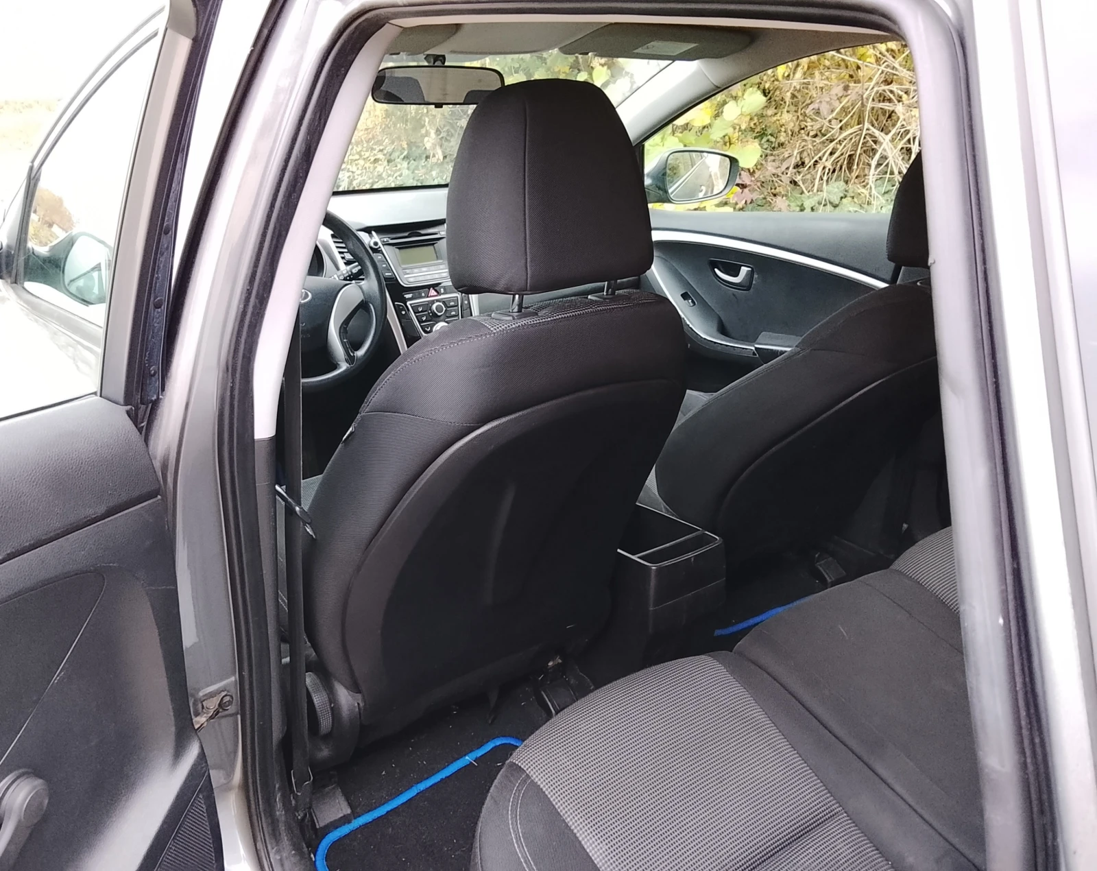 Hyundai I30 1, 4 99�� ��� ����  ������ ��  ��������  ���� ���� | Mobile.bg � ����������� 12