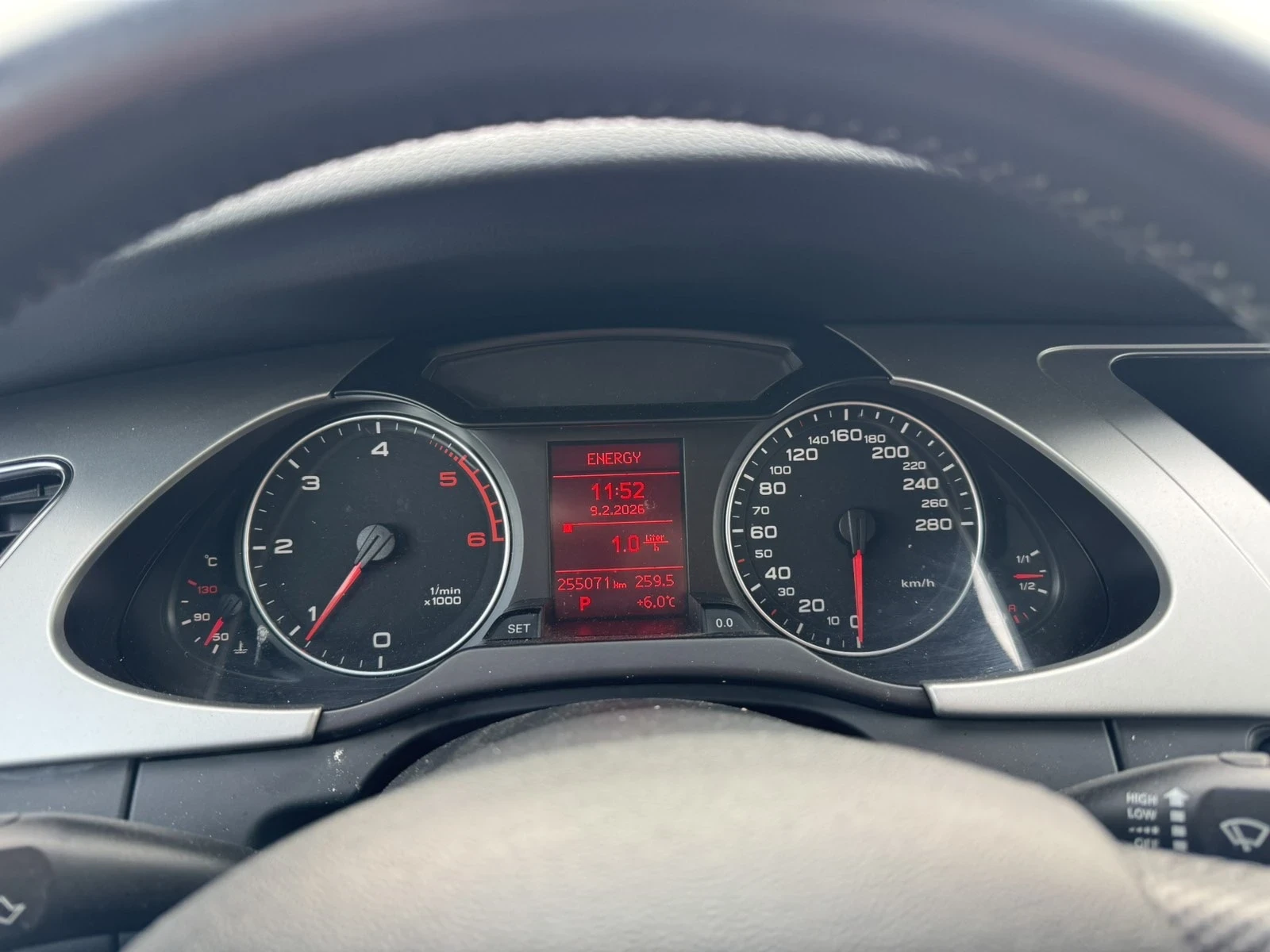 Audi A4 b8 пълен S-line пакет 2.0TDI 143к.с  - изображение 6