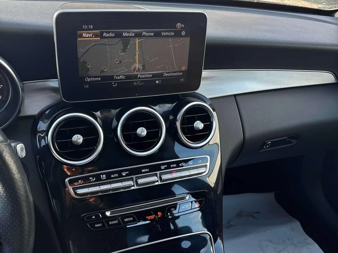 Mercedes-Benz C 300 * 4MATIC * CARFAX * 360 * ПОДГРЕВ * ПАМЕТ - изображение 9