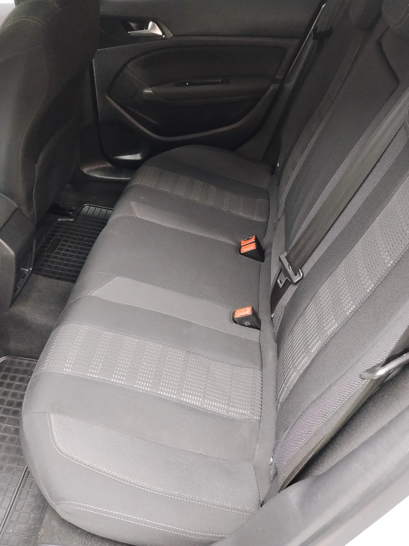 Peugeot 308, снимка 6 - Автомобили и джипове - 53889901