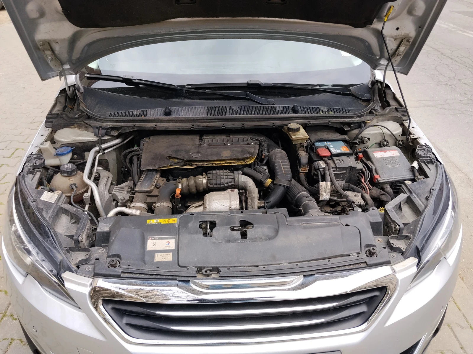 Peugeot 308, снимка 8 - Автомобили и джипове - 53889901