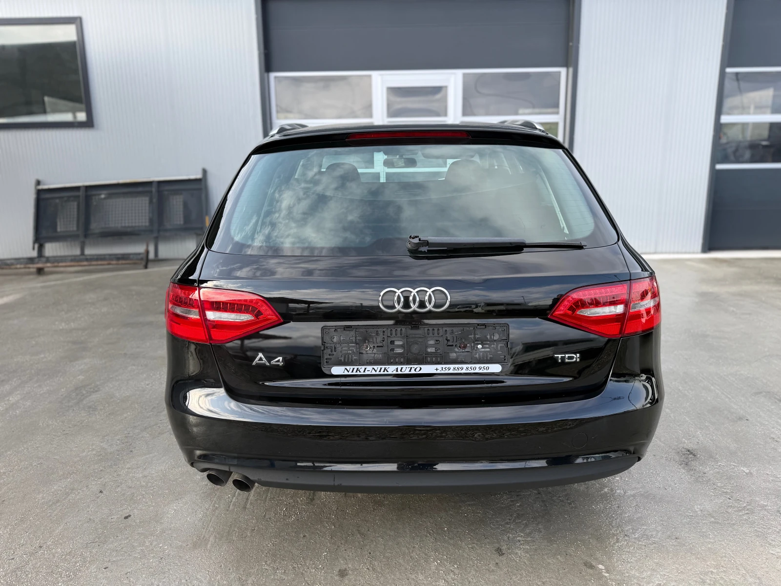 Audi A4 2.0TDI -FACELIFT , снимка 6 - Автомобили и джипове - 54045248