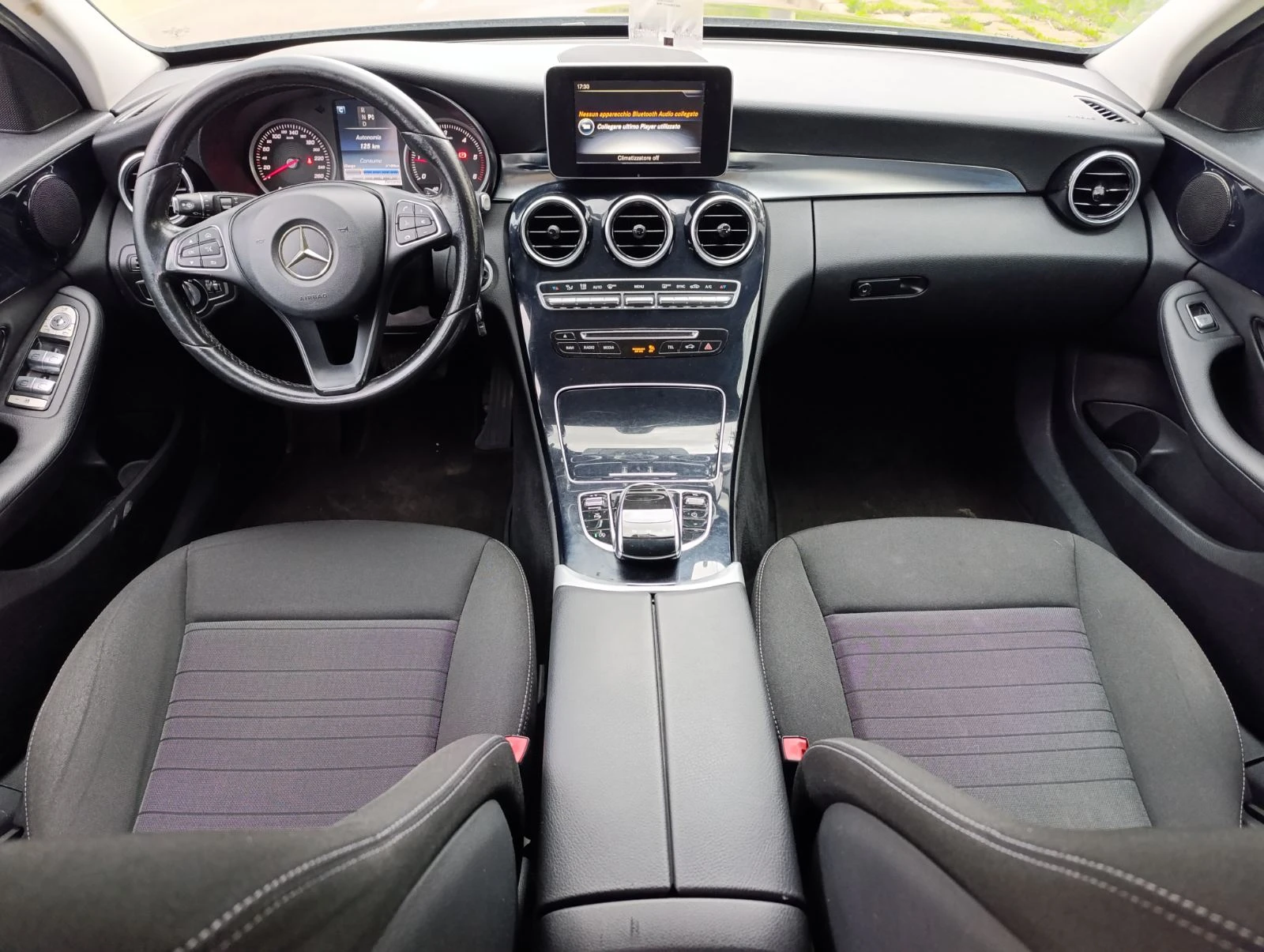 Mercedes-Benz C 180 2016г., снимка 12 - Автомобили и джипове - 54151061