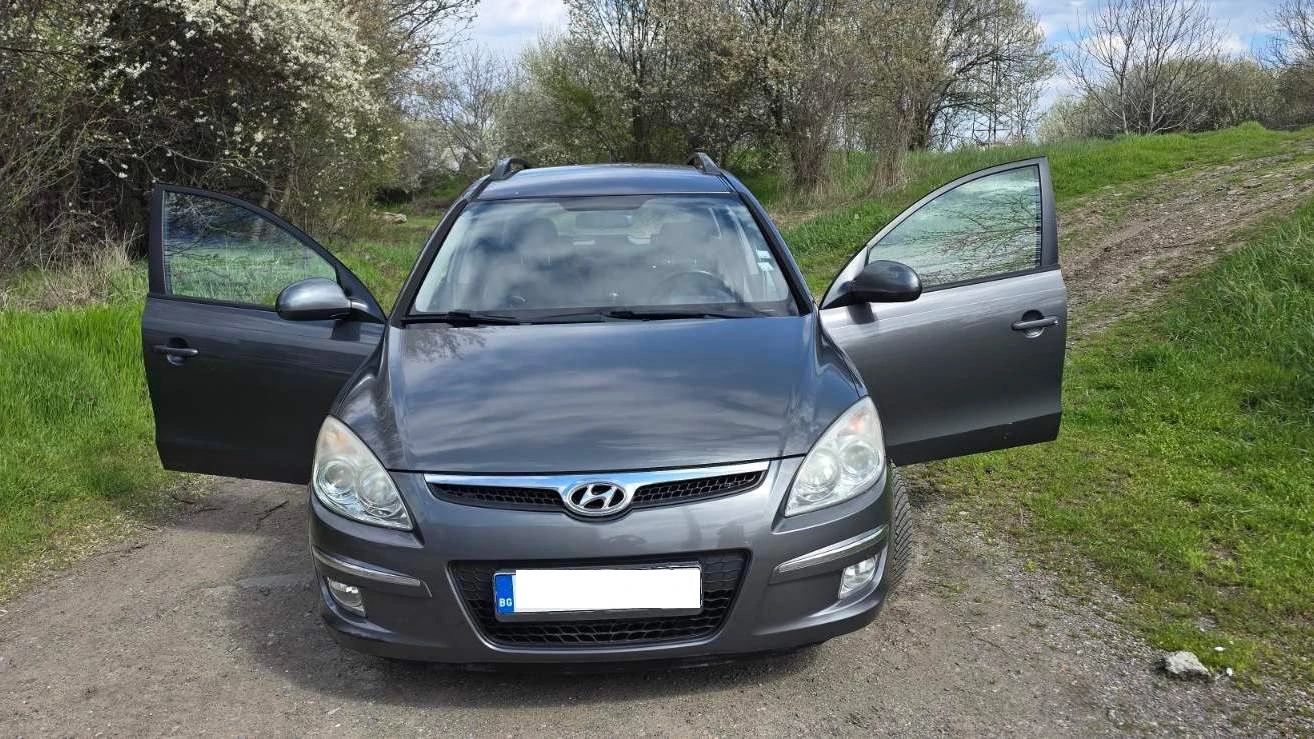 Hyundai I30 CW, снимка 3 - Автомобили и джипове - 54302133