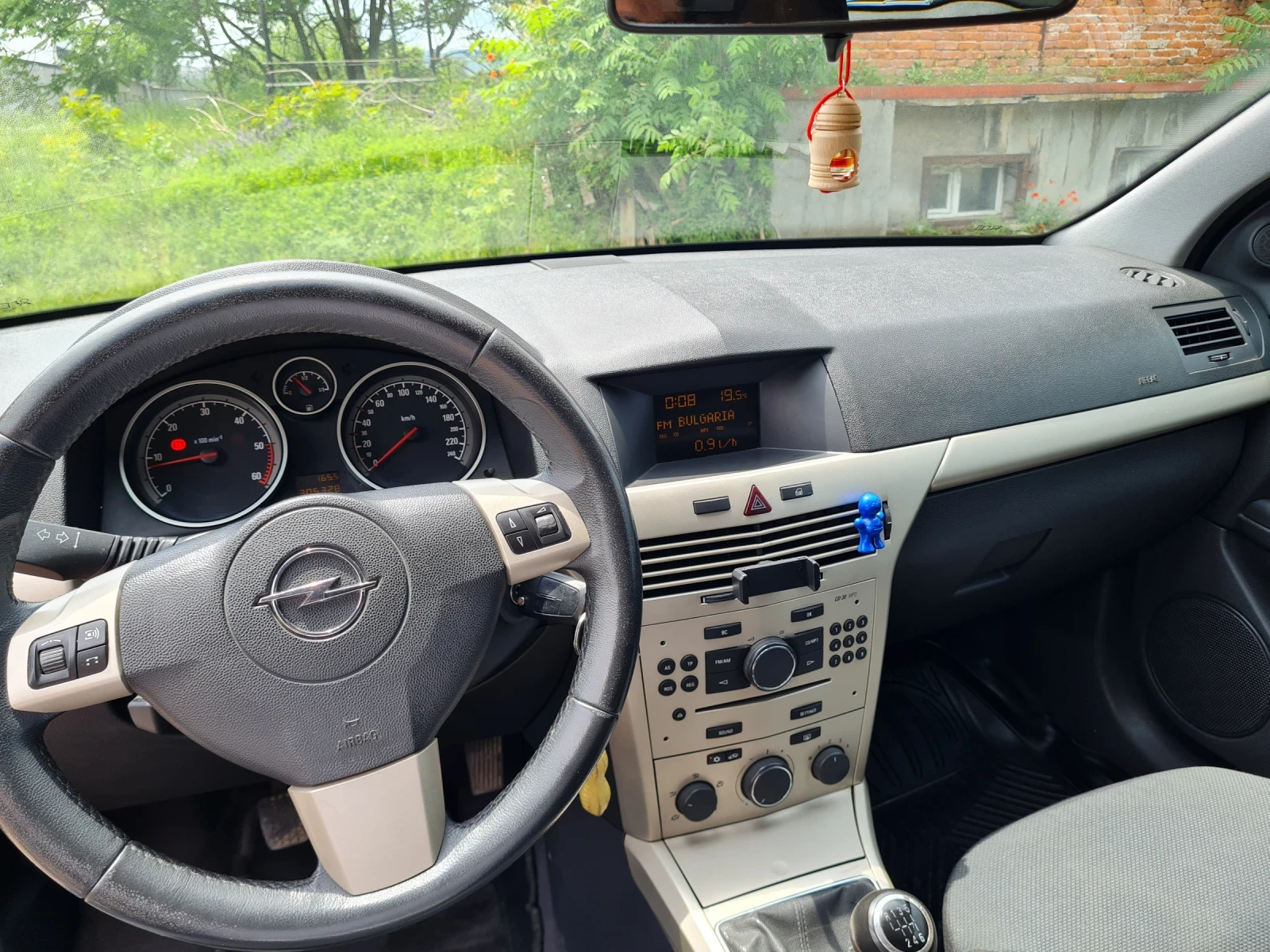 Opel Astra 1.3CDTI, снимка 7 - Автомобили и джипове - 54779544