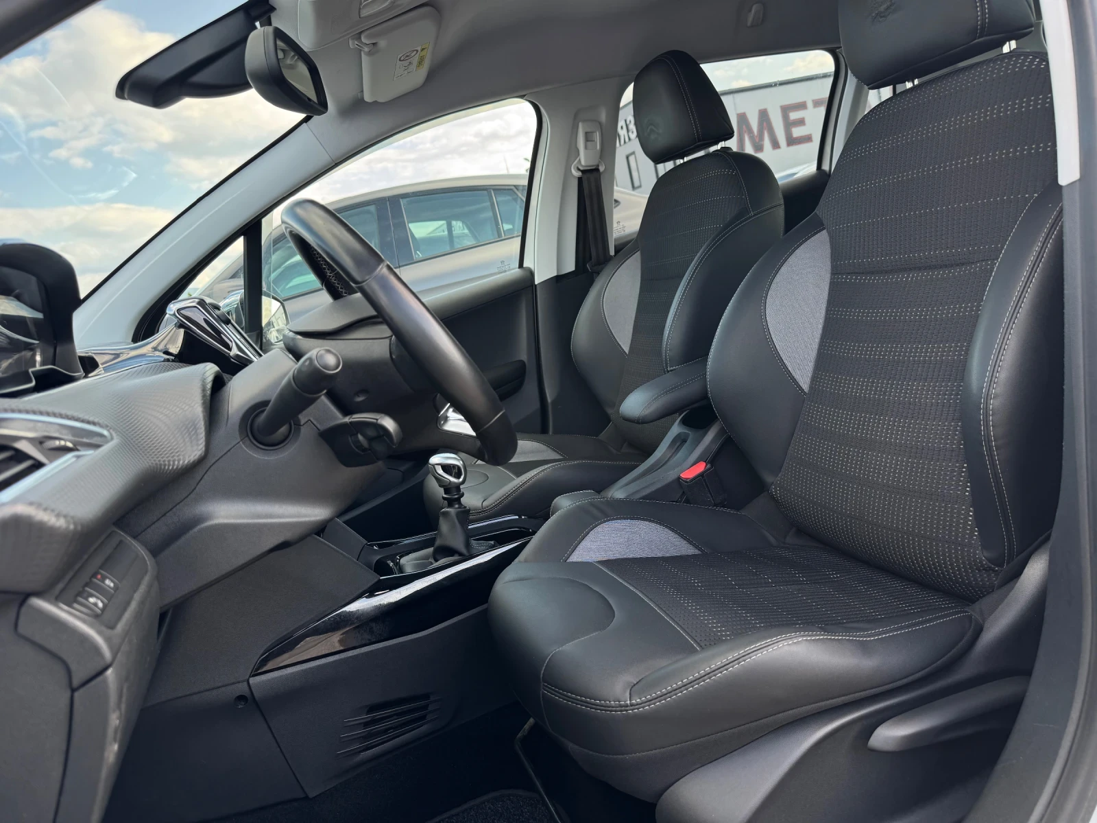 Peugeot 2008 1.6HDI GT-LINE, снимка 10 - Автомобили и джипове - 54791410