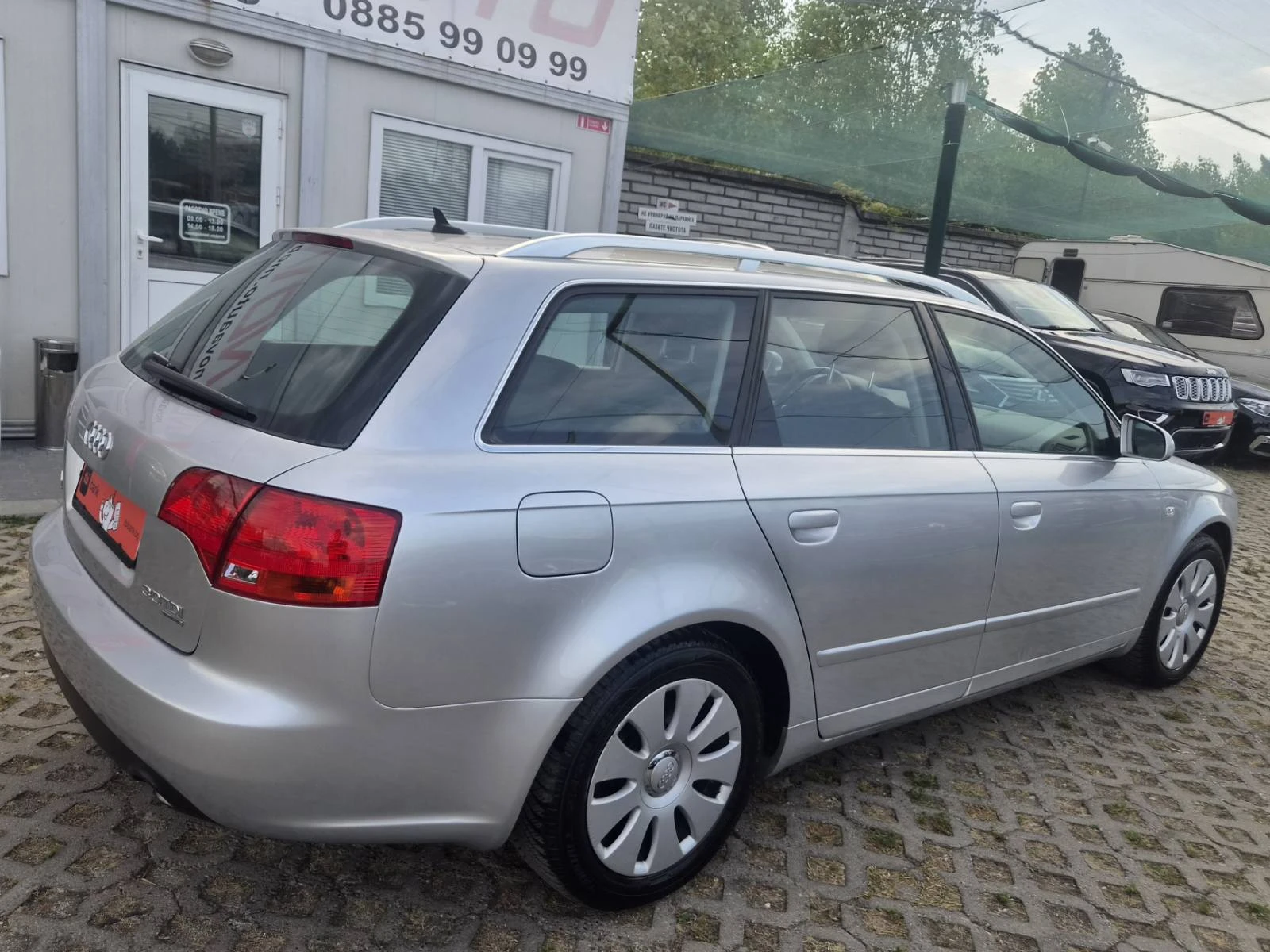 Audi A4 3.0D-QUATTRO-NAVI, снимка 4 - Автомобили и джипове - 55667501