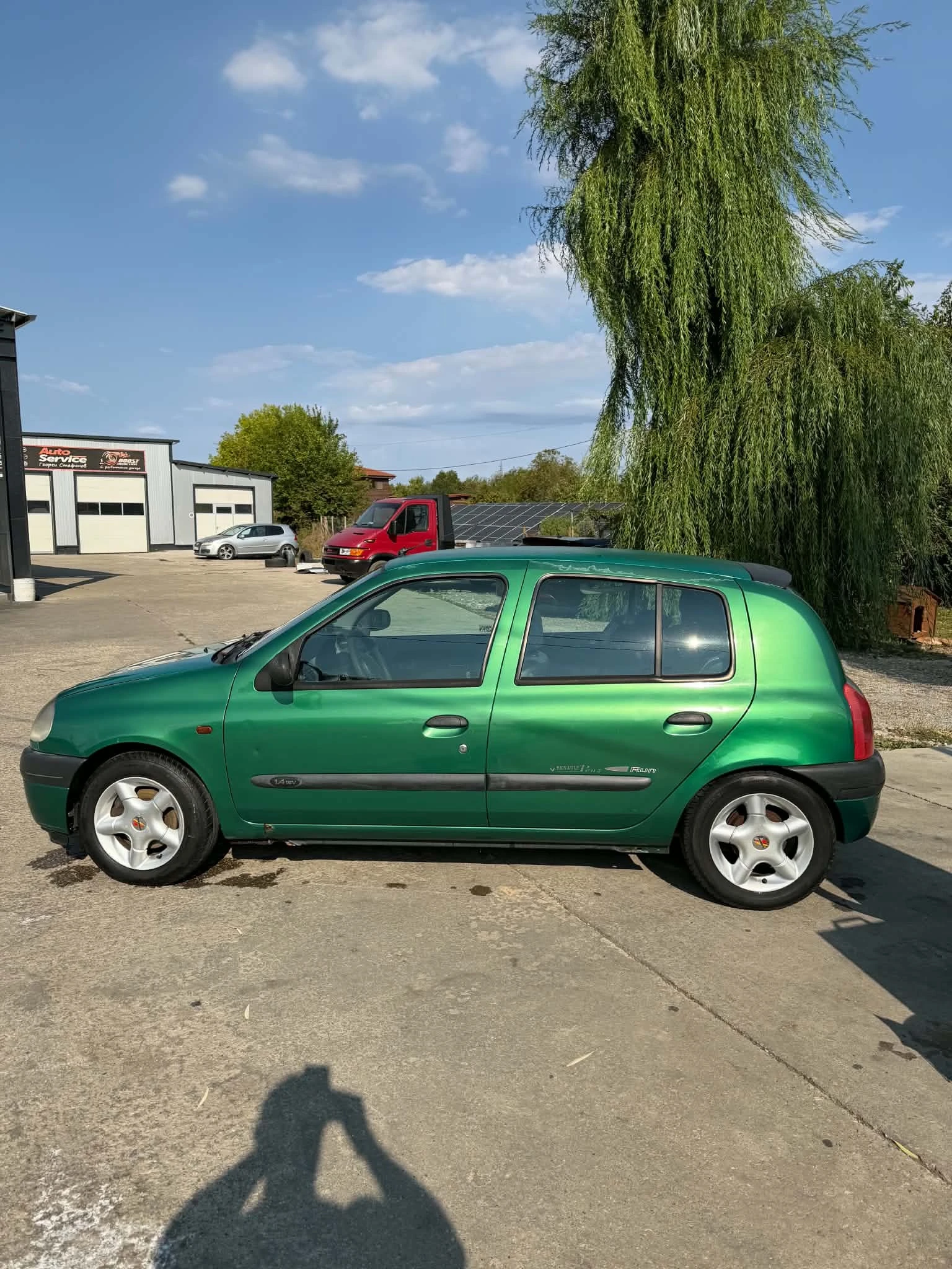 Renault Clio, снимка 5 - Автомобили и джипове - 56130076