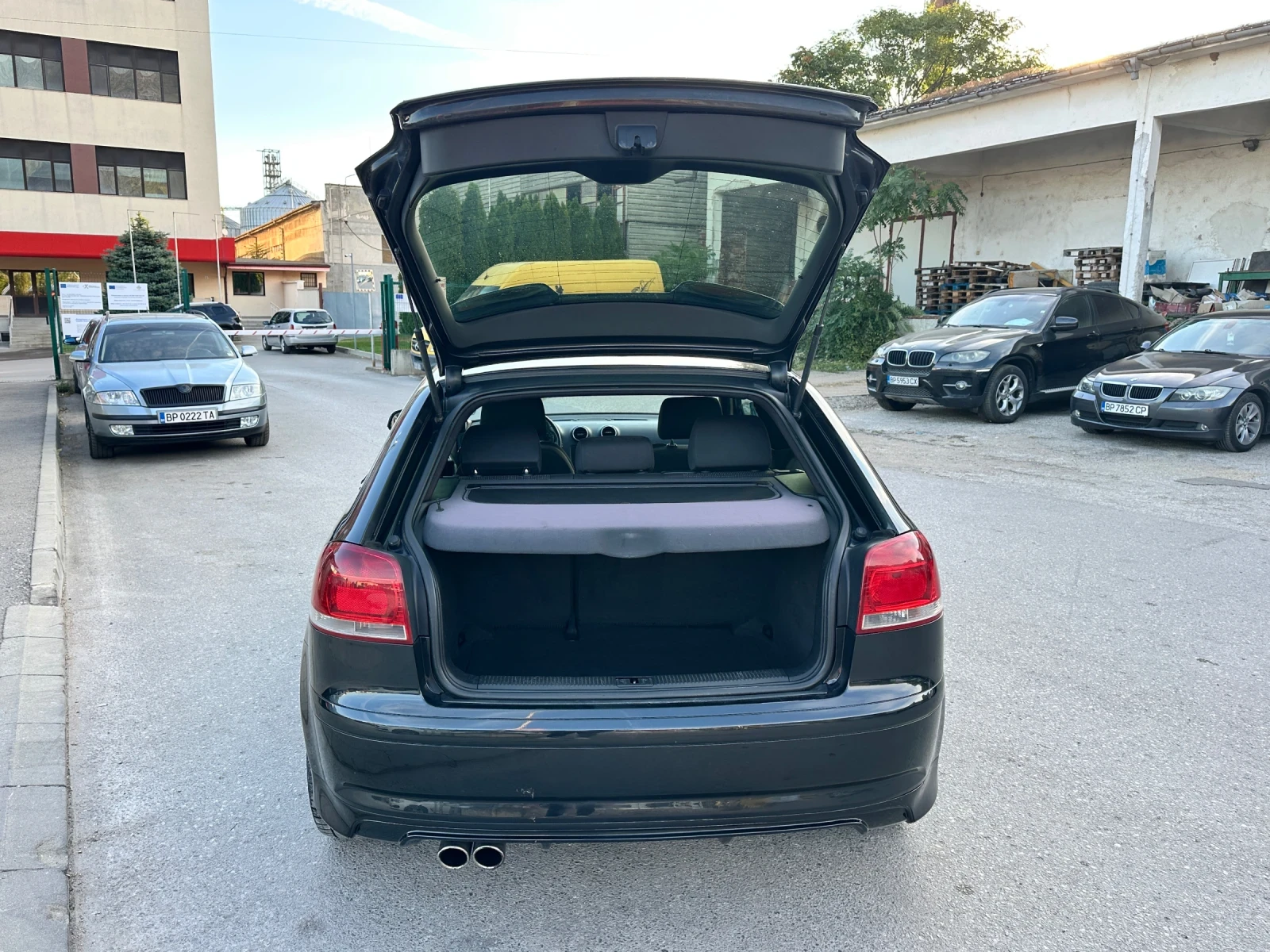 Audi A3 S-LINE 2.0TDI - НАВИГАЦИЯ - УНИКАТ, снимка 17 - Автомобили и джипове - 56124742