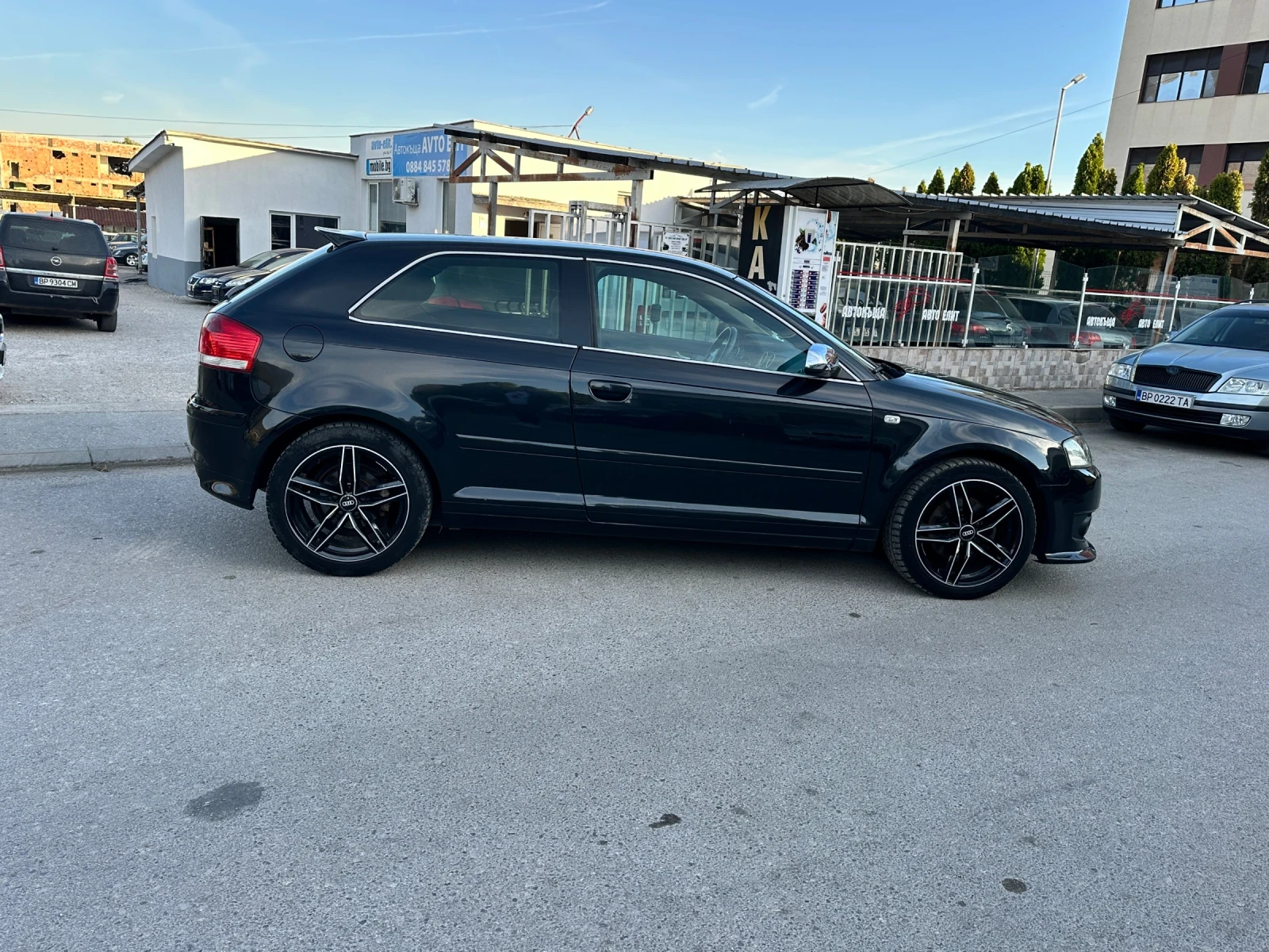 Audi A3 S-LINE 2.0TDI - НАВИГАЦИЯ - УНИКАТ, снимка 4 - Автомобили и джипове - 56124742