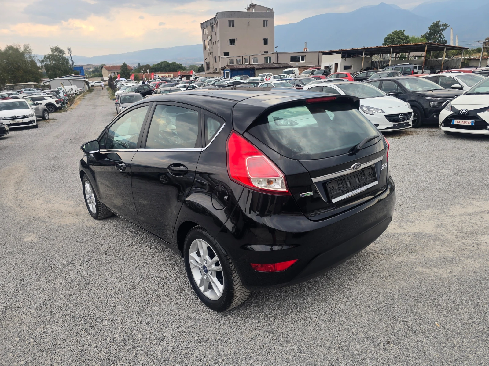 Ford Fiesta 1.0i-125-TITANIUM, снимка 7 - Автомобили и джипове - 56165280