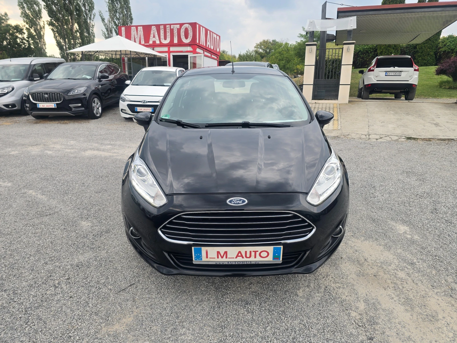 Ford Fiesta 1.0i-125-TITANIUM, снимка 2 - Автомобили и джипове - 56165280