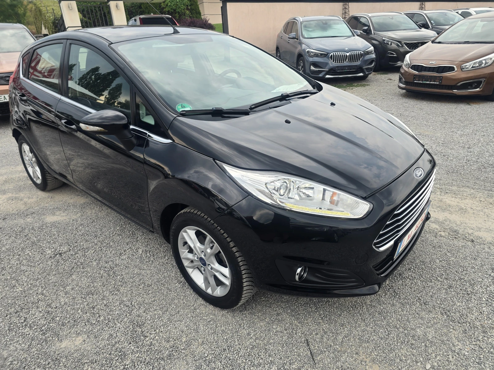 Ford Fiesta 1.0i-125-TITANIUM, снимка 3 - Автомобили и джипове - 56165280