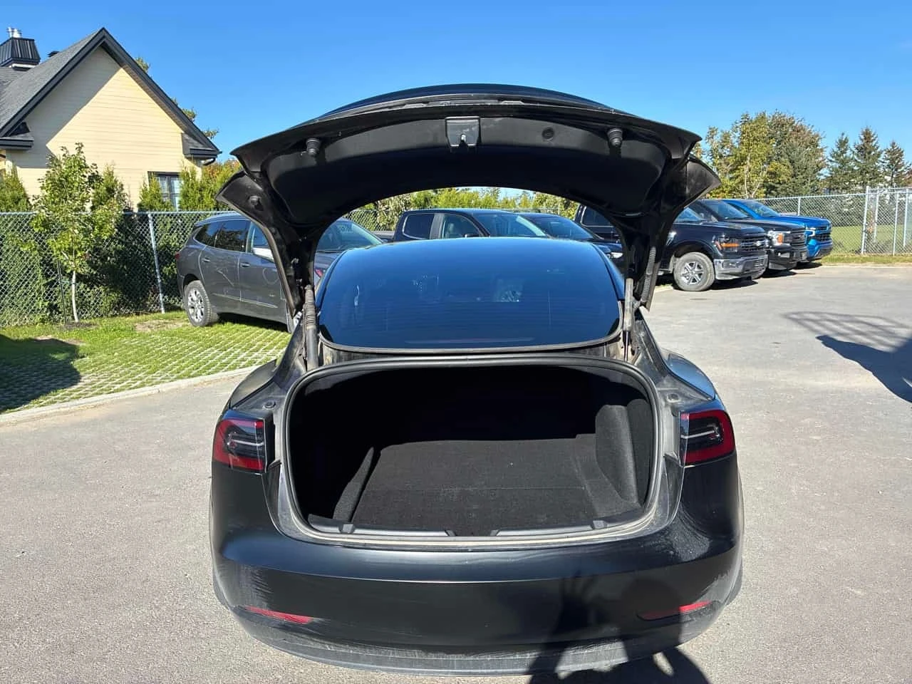 Tesla Model 3 Long Range | CARFAX | БЕЗ ИНЦИДЕНТИ, снимка 13 - Автомобили и джипове - 56228634
