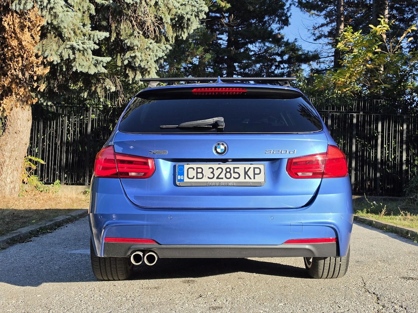 BMW 320 xDrive Touring M Sport, снимка 7 - Автомобили и джипове - 56649527
