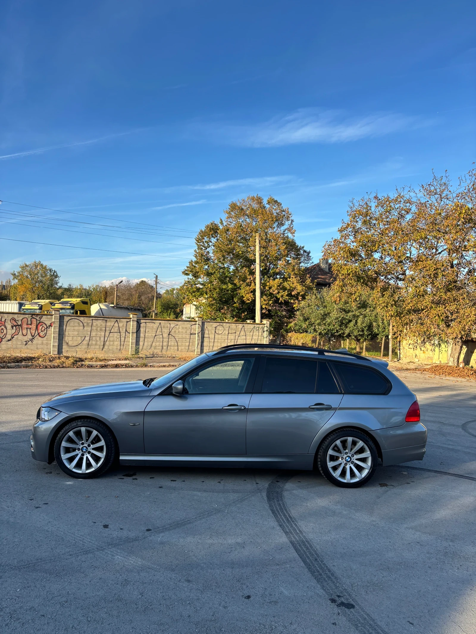 BMW 320, снимка 7 - Автомобили и джипове - 56723326