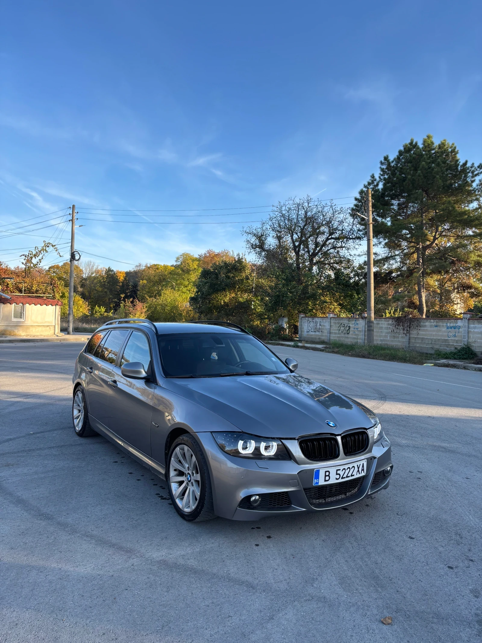 BMW 320, снимка 6 - Автомобили и джипове - 56723326