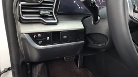 Kia Sportage 2.0LPG 2WD SIGNATURE autogeorge.com - 26230 € / 51301.42 лв. - 34180721 16