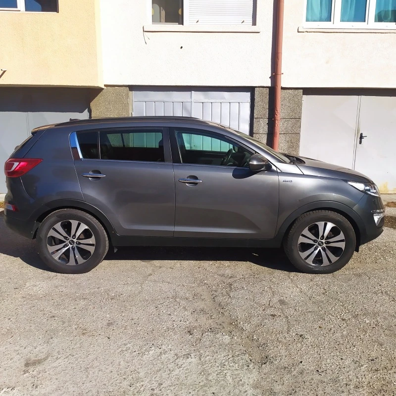 Kia Sportage 4x4 184hp, снимка 2 - Автомобили и джипове - 47562615